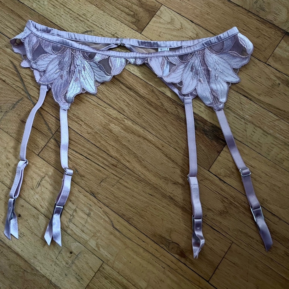 Fleur du Mal Lily Lavender Embroidery Garter Belt